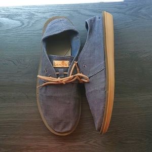 Sanuk Men's Shoes Size 10